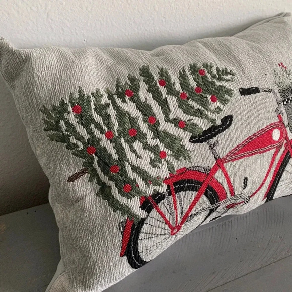 St. Nicholas Square Tapstray Pillow Bike Holiday Christmas New - Picture 4 of 5